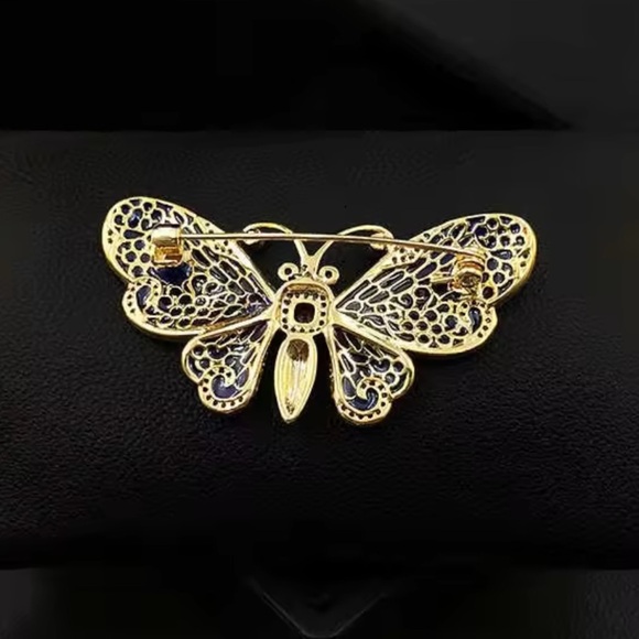 Butterfly Majestic Blue Gold Brooch - Picture 4 of 9
